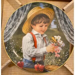 Sandra Kuck For Mom May Collector Plate #4031AC A childhood Almanac Collectible